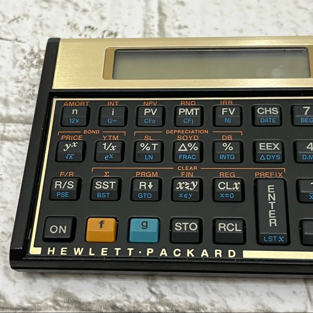 Vintage Hewlett Packard Financial Calculator 12C w/ Case